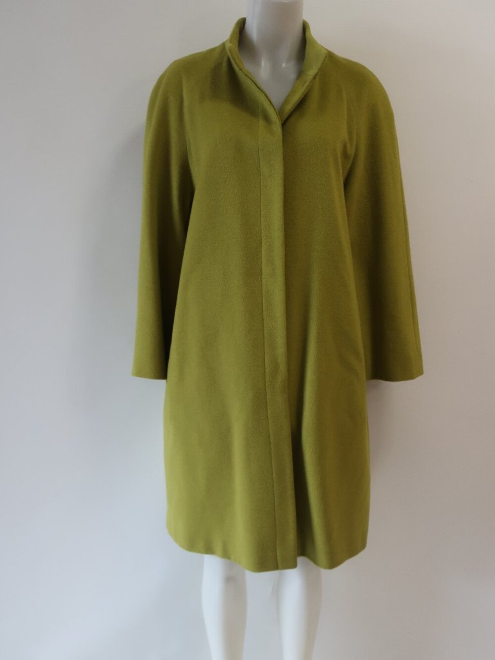 Womens Ramosport Chartreuse (Item-111) Wool Cashmere Angora Vintage Coat 40 US/M